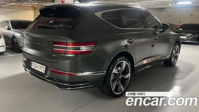 Genesis GV80 2.5T Бензин AWD — Фото автомобиля 2