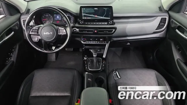 Kia Seltos — Фото автомобиля 10