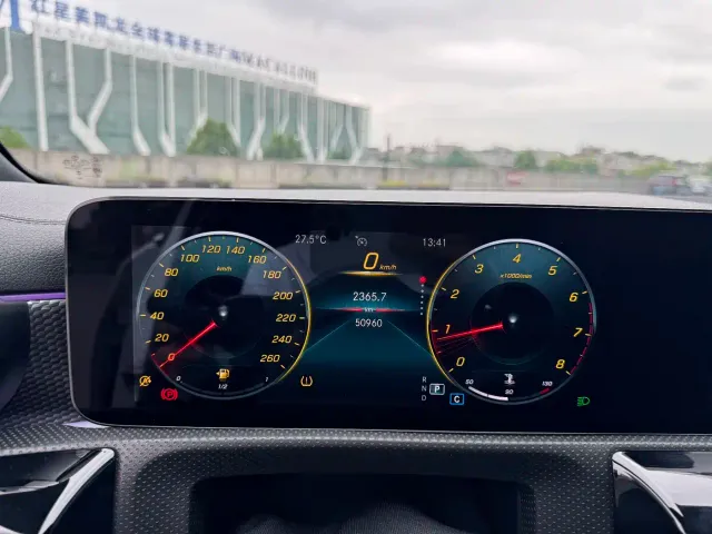 Mercedes-Benz A-Class — Фото автомобиля 13