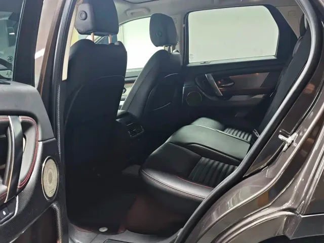 Land Rover Discovery Sport — Фото автомобиля 5