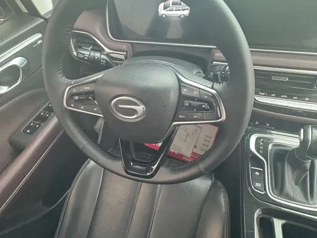 GAC Trumpchi M6 — Фото автомобиля 10