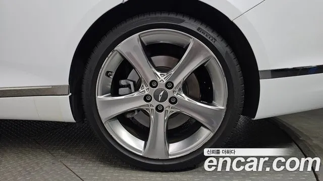 Genesis G80 RG3 — Фото автомобиля 6