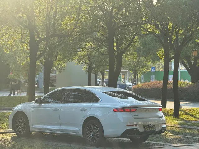 Geely Xingrui — Фото автомобиля 14