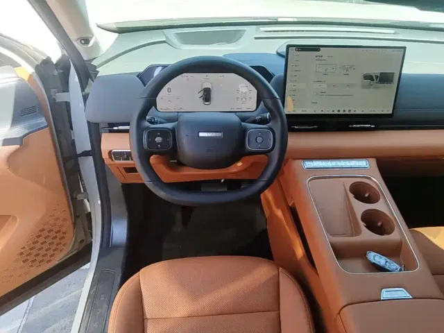 Haval Xiaolong MAX — Фото автомобиля 14