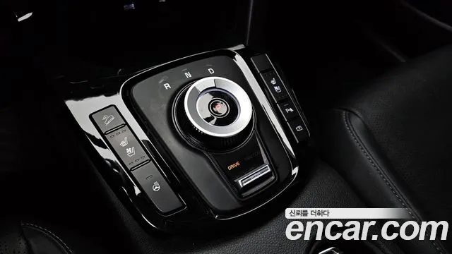 Kia Seltos Бензин 1.6 турбо 2WD — Фото автомобиля 9