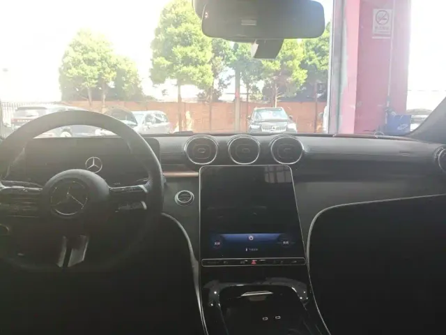 Mercedes-Benz C-Class — Фото автомобиля 3