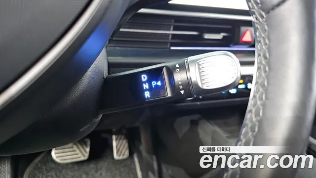 Hyundai Ioniq 6 — Фото автомобиля 12