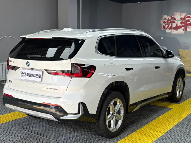 BMW X1 — Фото автомобиля 6