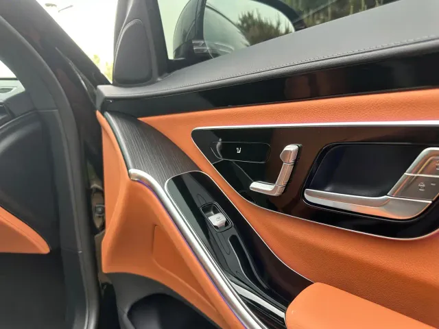 Mercedes-Benz S-Class — Фото автомобиля 7