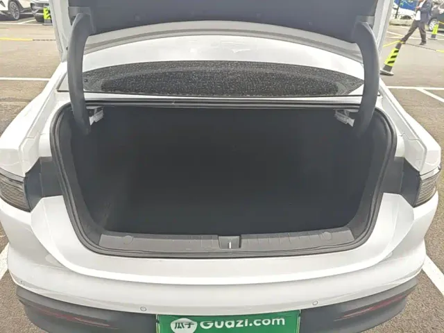 BYD Seal 05 DM-i — Фото автомобиля 18