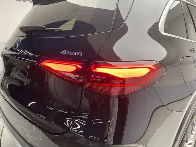 Mercedes-Benz GLC-Class — Фото автомобиля 10