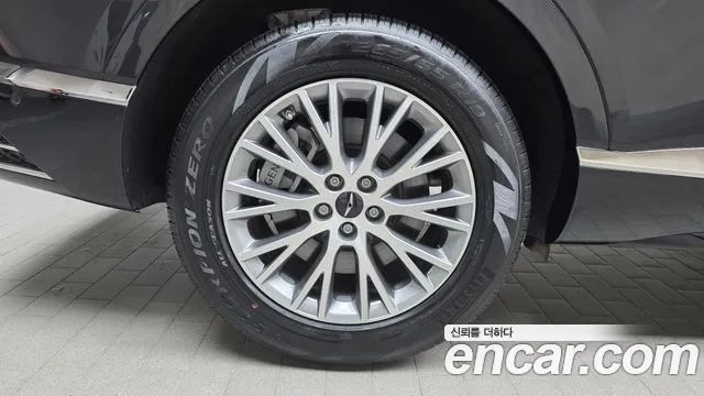 Genesis GV80 2.5T Бензин AWD — Фото автомобиля 5