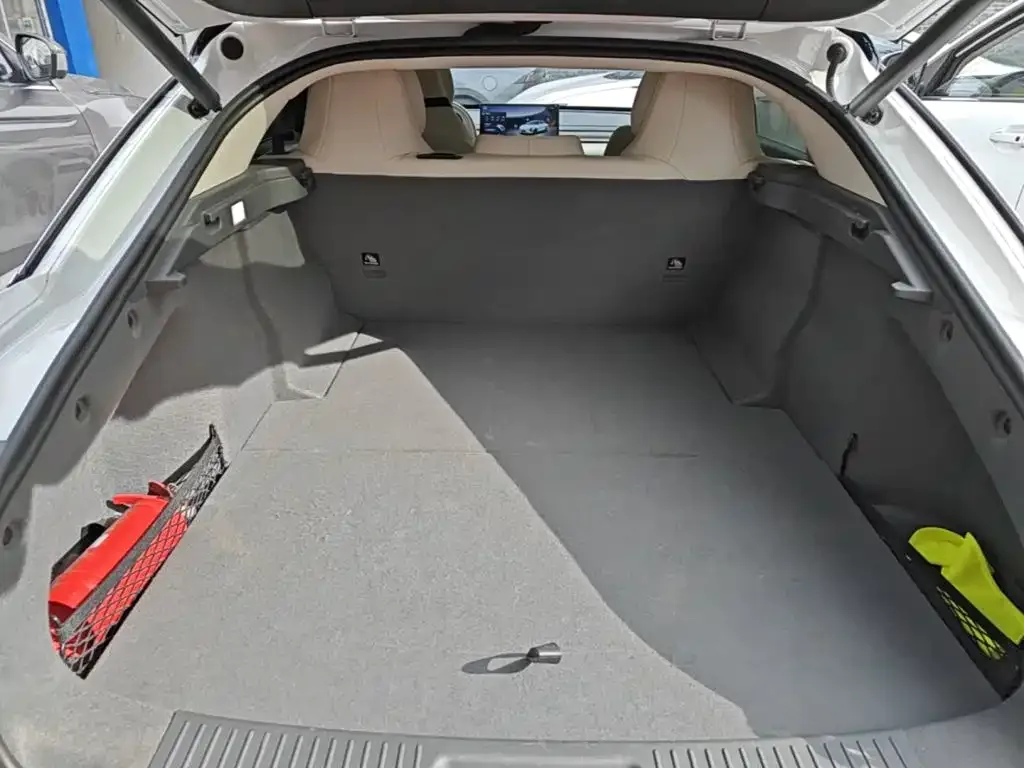 Dongfeng Fengxing Stellar S7 2025 555 Star Creation Edition — Фото автомобиля 18