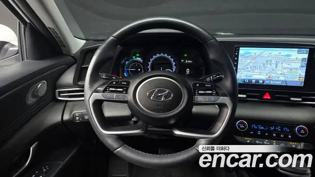 Hyundai AVANTE — Фото автомобиля 13