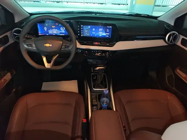 Chevrolet Monza — Фото автомобиля 9