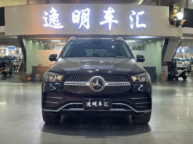 Mercedes-Benz GLE-Class — Фото автомобиля 2