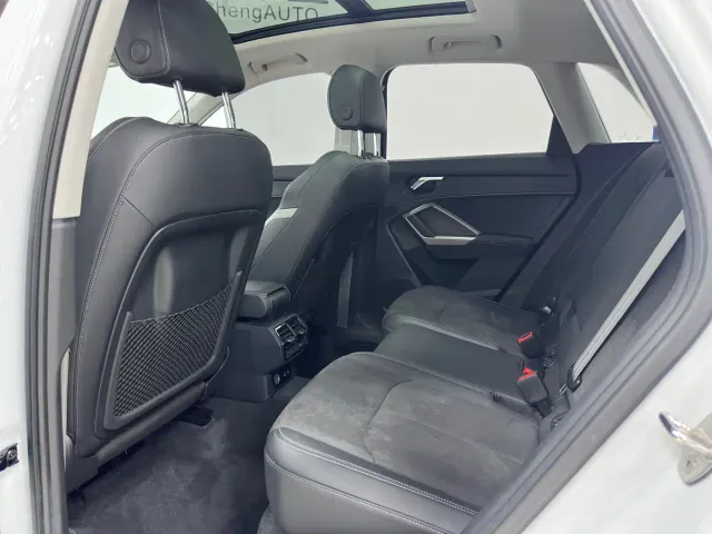Audi Q3 — Фото автомобиля 13