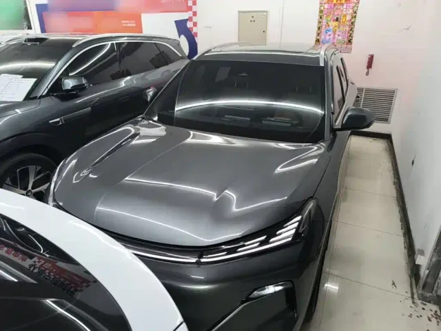 Geely Galaxy Starship 7 EM-i — Фото автомобиля 2