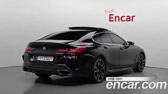 BMW 8 Series G15 — Фото автомобиля 2