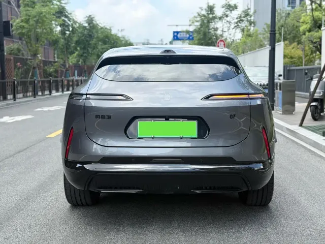 Avatr Avatr 07 2026 model Ultra EV AWD — Фото автомобиля 9