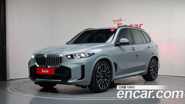 Фотография автомобиля — BMW X5 G05