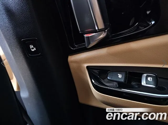 Kia Carnival 4th Gen — Фото автомобиля 13