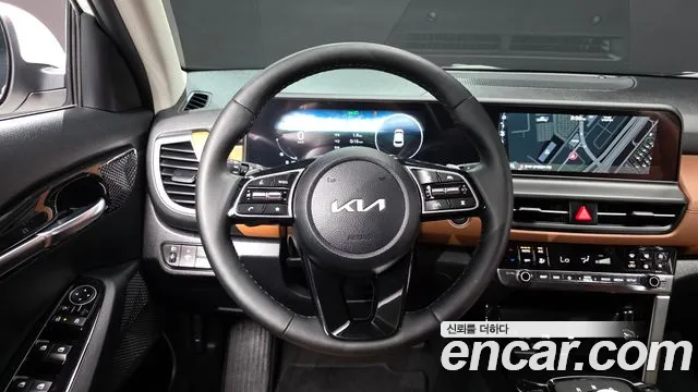 Kia Seltos Бензин 1.6 турбо 2WD — Фото автомобиля 9