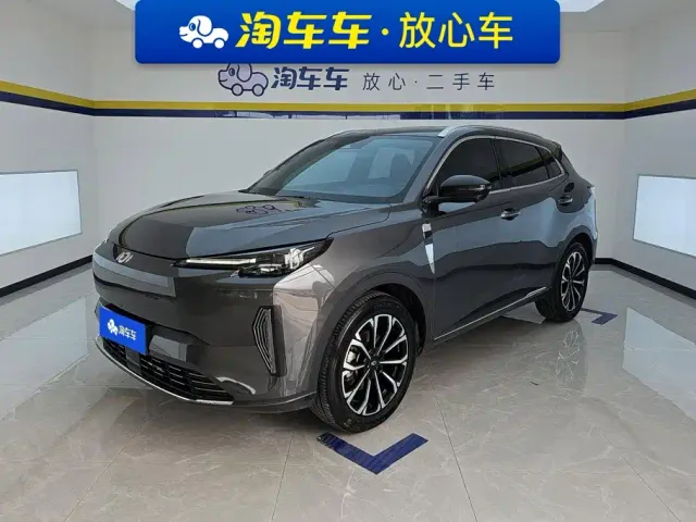 Фотография автомобиля — Changan Qiyuan Q05