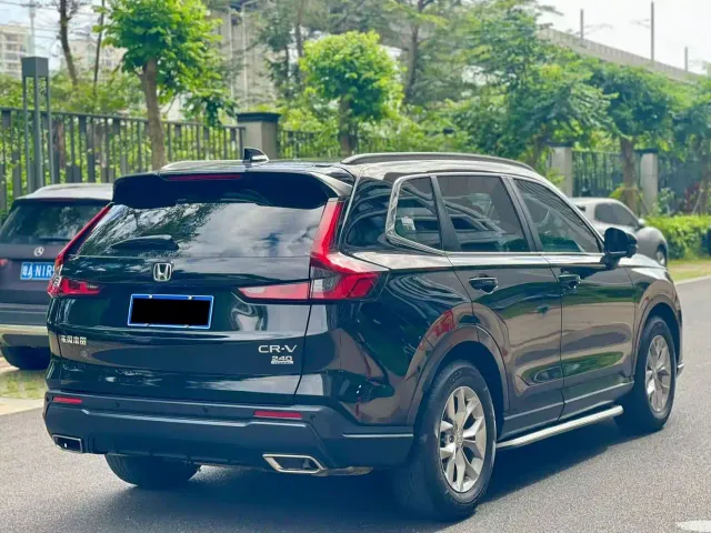 Honda CR-V — Фото автомобиля 9