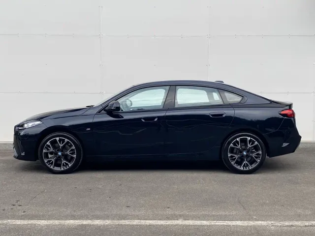 BMW 2 Series — Фото автомобиля 11