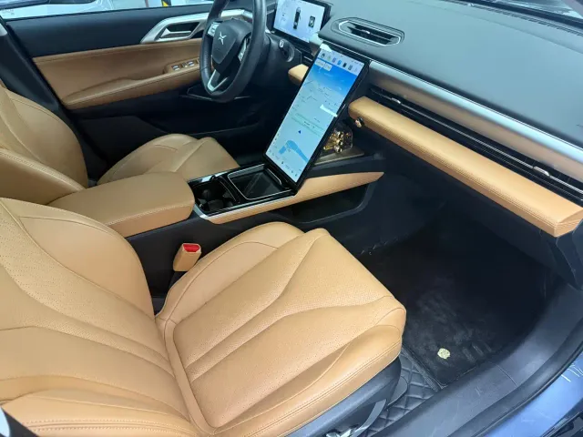 Xpeng P5 — Фото автомобиля 4