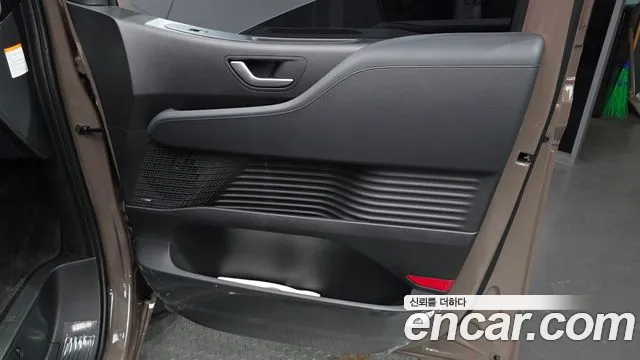 Hyundai Staria — Фото автомобиля 14