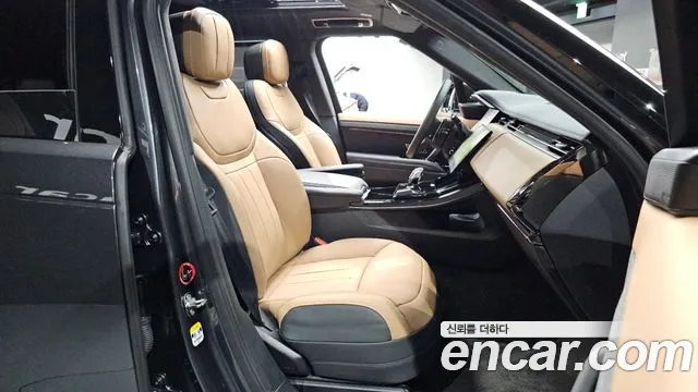 Land Rover Range Rover Sport — Фото автомобиля 10