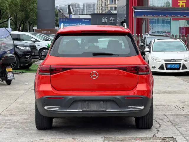 Mercedes-Benz EQB — Фото автомобиля 6