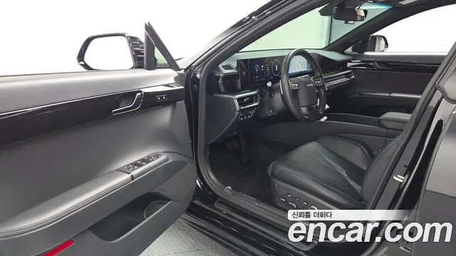 Hyundai Grandeur GN7 — Фото автомобиля 10