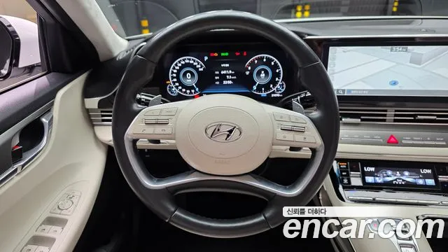 Hyundai Grandeur New — Фото автомобиля 19