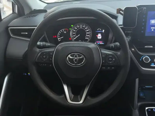 Toyota Frontlander — Фото автомобиля 15