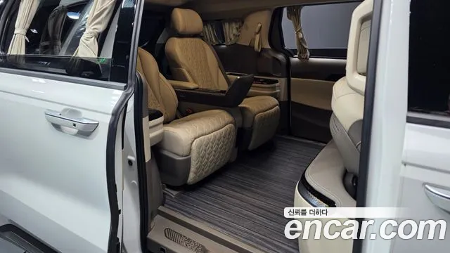 Kia Carnival 4th Gen — Фото автомобиля 18