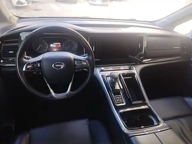 GAC Trumpchi M8 — Фото автомобиля 9