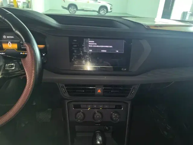 Volkswagen Tharu — Фото автомобиля 4