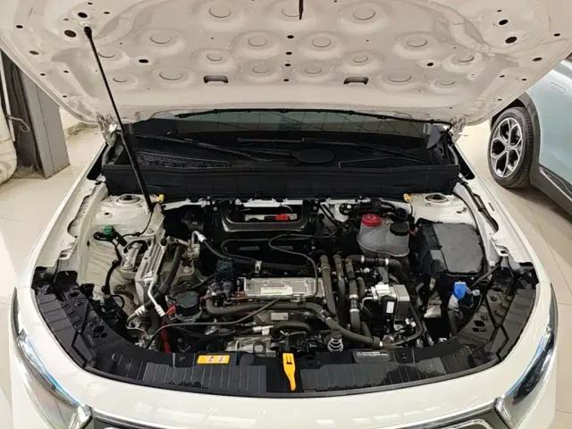 Mercedes-Benz EQB — Фото автомобиля 19