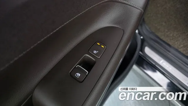 Hyundai Grandeur New — Фото автомобиля 30