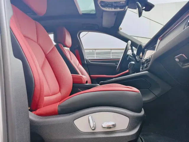 Porsche Macan — Фото автомобиля 4