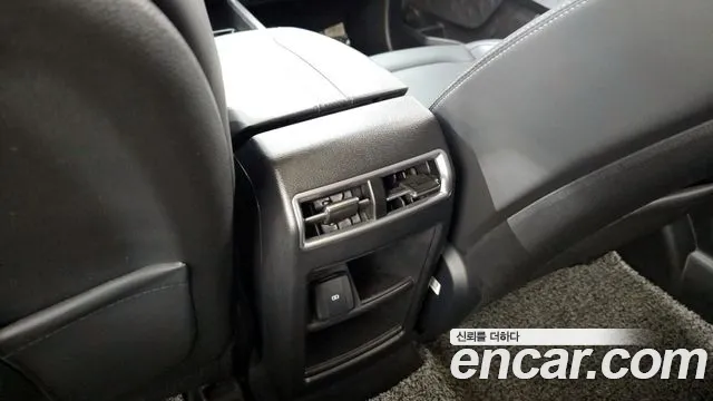 KG_Mobility_Ssangyong Torres Torres Бензин 1.5 2WD — Фото автомобиля 19