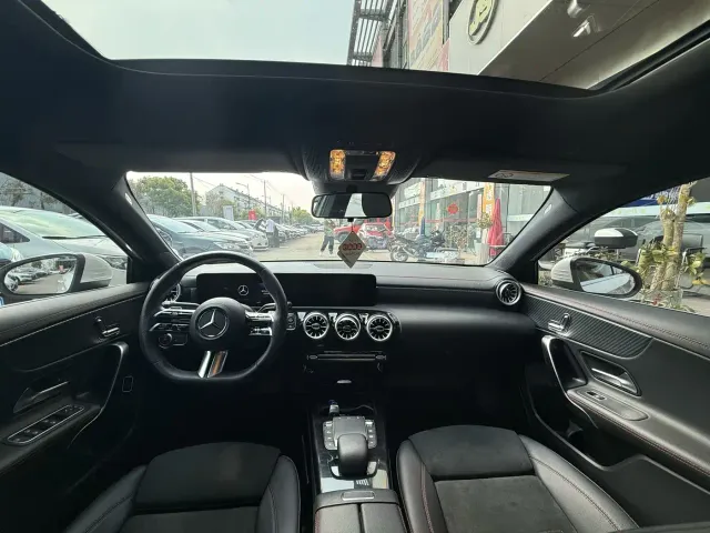 Mercedes-Benz A-Class — Фото автомобиля 5