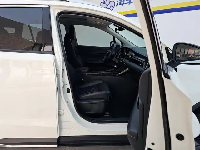 GAC Trumpchi GS4 — Фото автомобиля 8