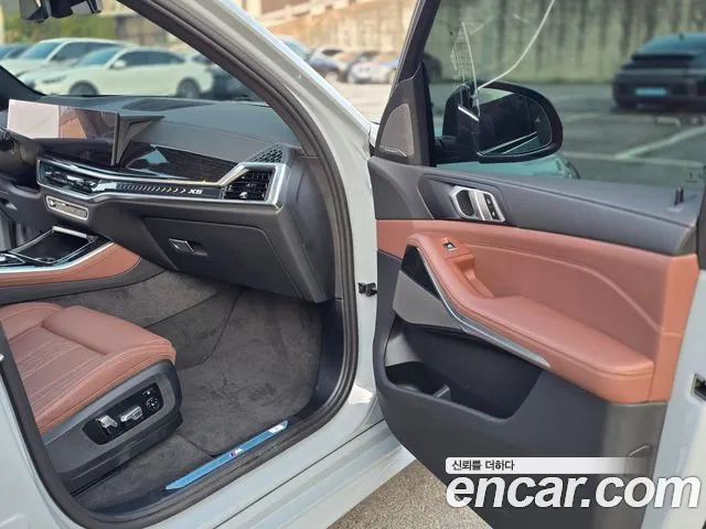 BMW X5 — Фото автомобиля 10