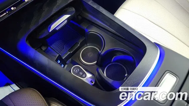 Mercedes-Benz E-Class W214 — Фото автомобиля 10