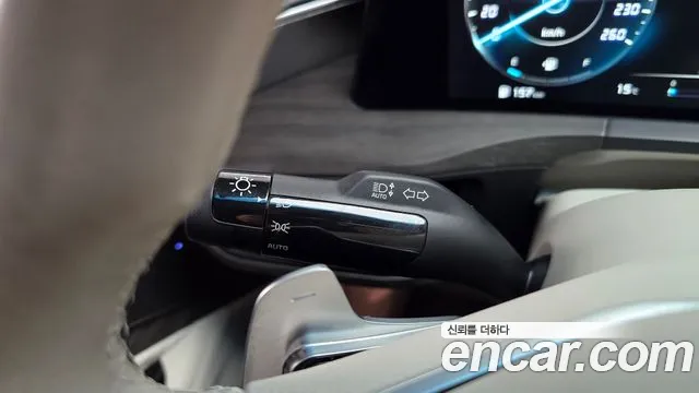 Kia K8 Hybrid — Фото автомобиля 30