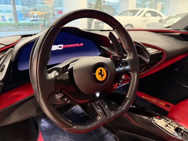 Ferrari SF90 — Фото автомобиля 4